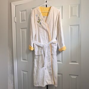 Yves Delorme Paris White Robe with Yellow Trim and Floral Embroidery Sz Med